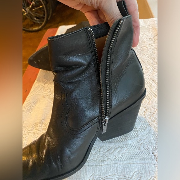 Frye Amado wedge bootie black leather size 8 - Picture 8 of 15